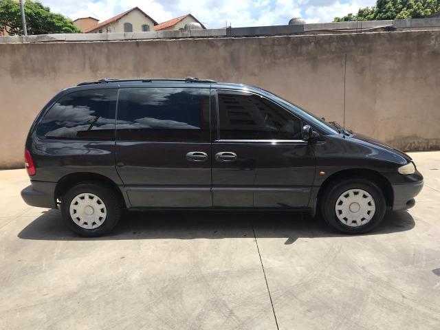 Caravan Chrysler - Foto 4