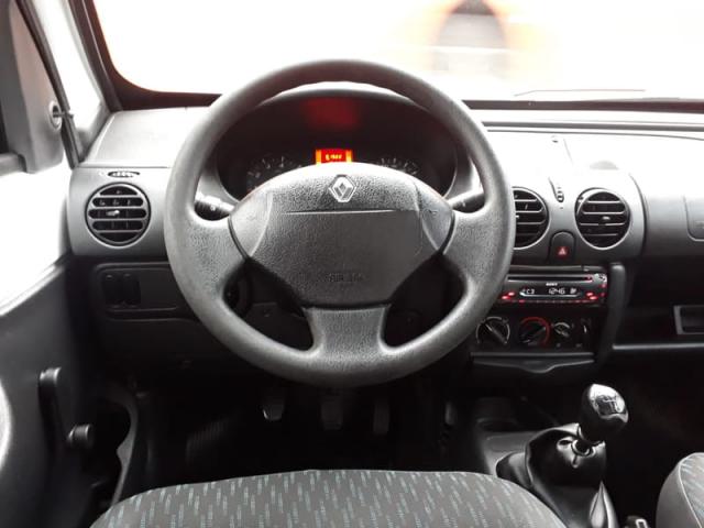 RENAULT KANGOO EXPRESS 1.6 16v(PackClim)(Hi-Flex) 4p - Foto 6