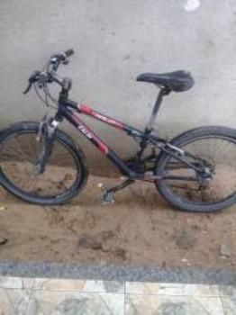 Bicicleta caloi aro 20 de alumínio 21 marcha usada - Foto 5