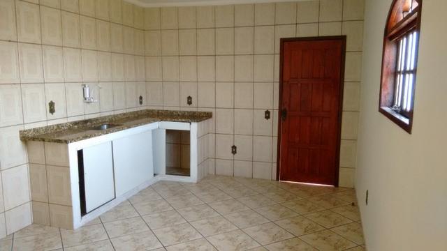 Aluga-se Casa Bem Arejada e de 2 quartos em São Pedro da Aldeia - Foto 5