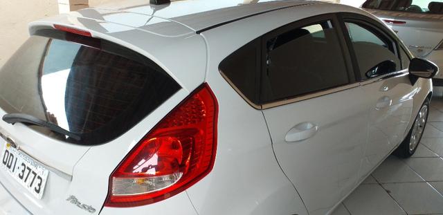 Carro Fiesta - Foto 7