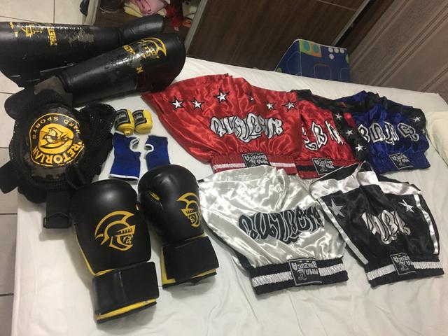 Kit muay thai pra vender logo