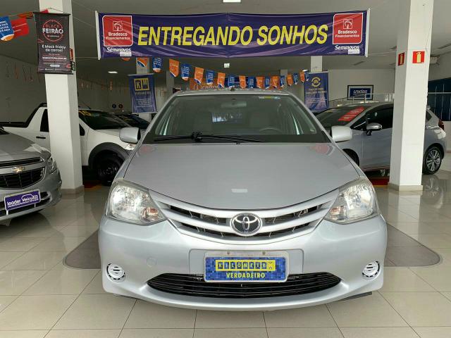 Toyota - Foto 11