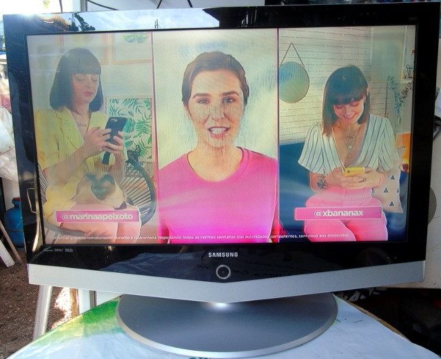 Samsung Tv Lcd 40 Polegadas com Mancha Na Tela - Foto 6