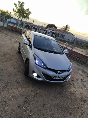 Vendo ou troco HB20s Super conservado