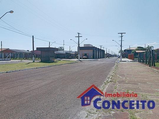 C24 - Ótima residência de laje a 150 metros do mar - Foto 3
