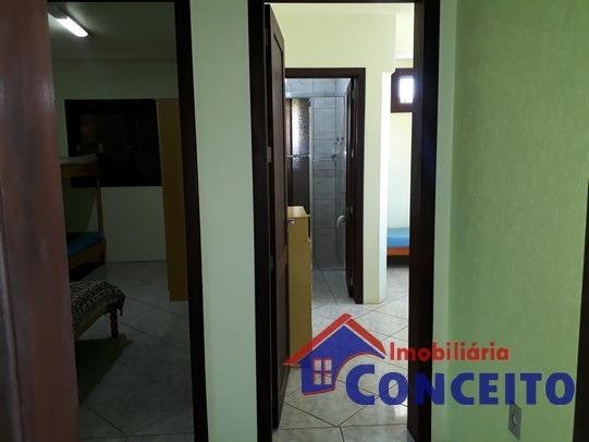 C14 - Ótima residência de esquina a 150 metros do mar - Foto 13
