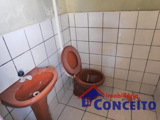 C10 - Residência com 04 dormitórios em ótima região - Foto 8