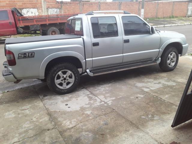 Vendo S-10 Prata Cabine dupla a Diesel - Foto 9