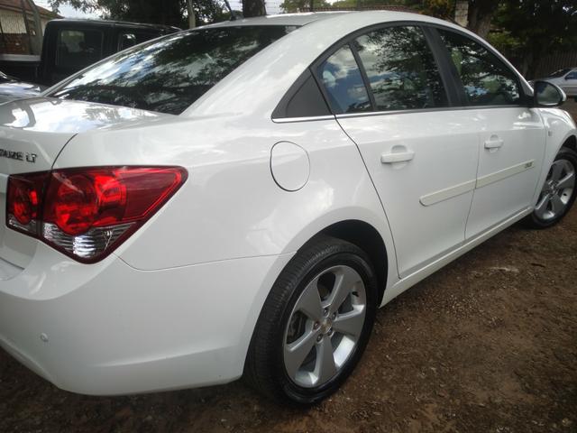 Cruze LT sedan 2014 - Foto 4