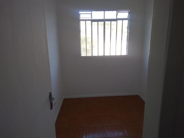 Aluga se apartamento no pinheirinho Sitio cercado próximo ao terminal apto com 2 quarto - Foto 4