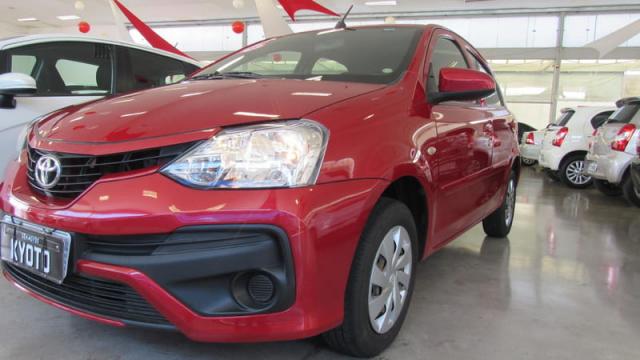 TOYOTA ETIOS X 1.3 16V FLEX - Foto 3