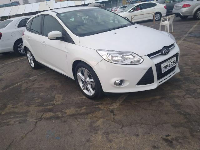 Vendo Focus AT carro