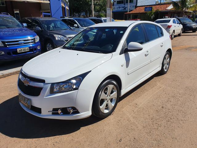 Cruze HB LT 1.8 Automático 2014/2014