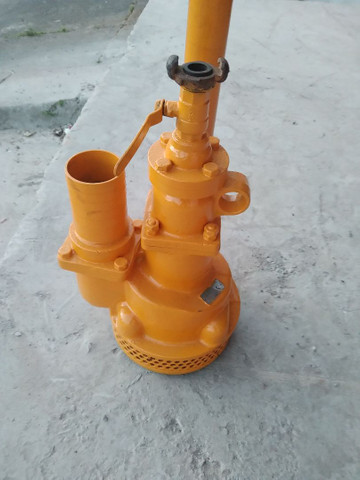 Bomba submersa