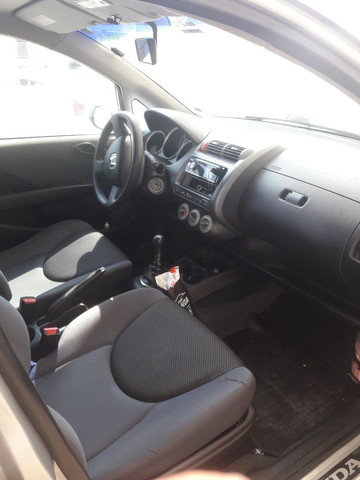 Vendo Honda fit 2007 1.4 - Foto 9