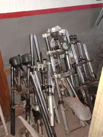 Canela e bengalas de motos usadas - Foto 3