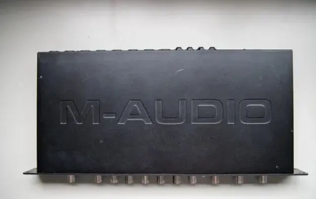 Placa de audio m audio 2626 perfeita