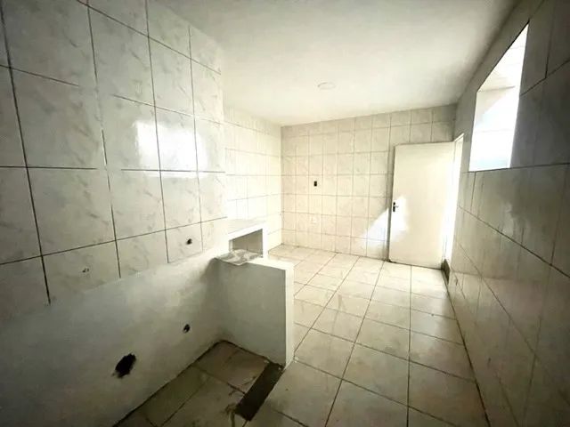 Linda loja - 130m2 no terreo  - 170m2 total - 150 metros metrô Praça da Árvore - Foto 6