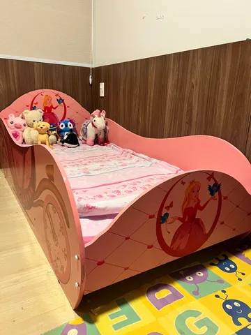 Cama infantil da barbie  +84 anúncios na OLX Brasil