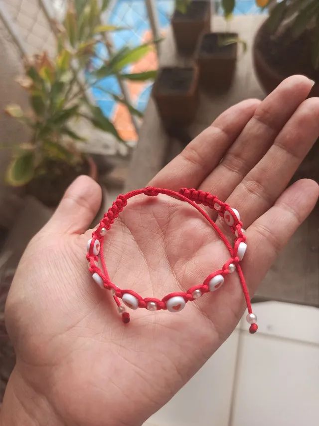 Pulseira macrame com corações  - Foto 2