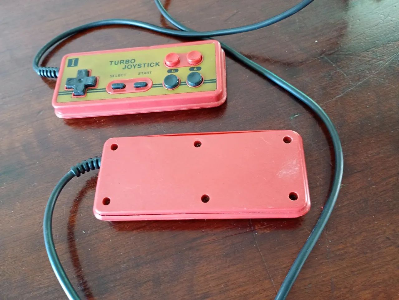 Par de controles Nintendinho 8 bits - Foto 3