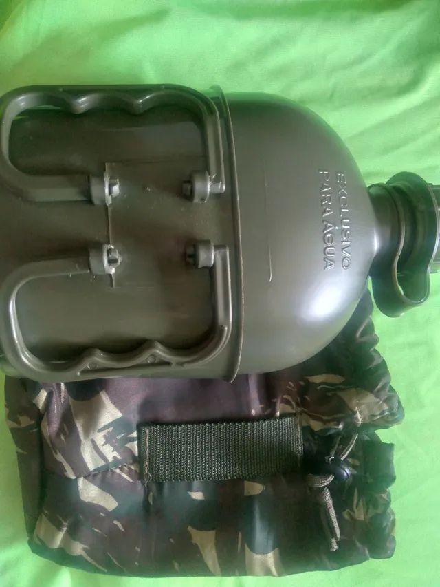  Cantil tipo militar com capa de camuflagem  - Foto 4
