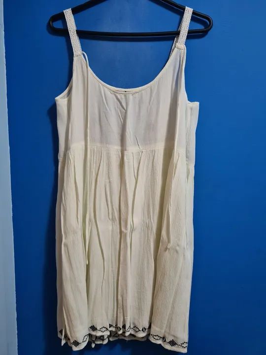 Vestido branco tamanho p - Foto 3