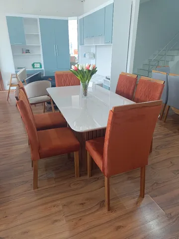 MESA RIPADO 1,70X0,90 COM 6 CADEIRAS MADEIRA MACIÇA TECIDO EM VELUDO TERRACOTEANO