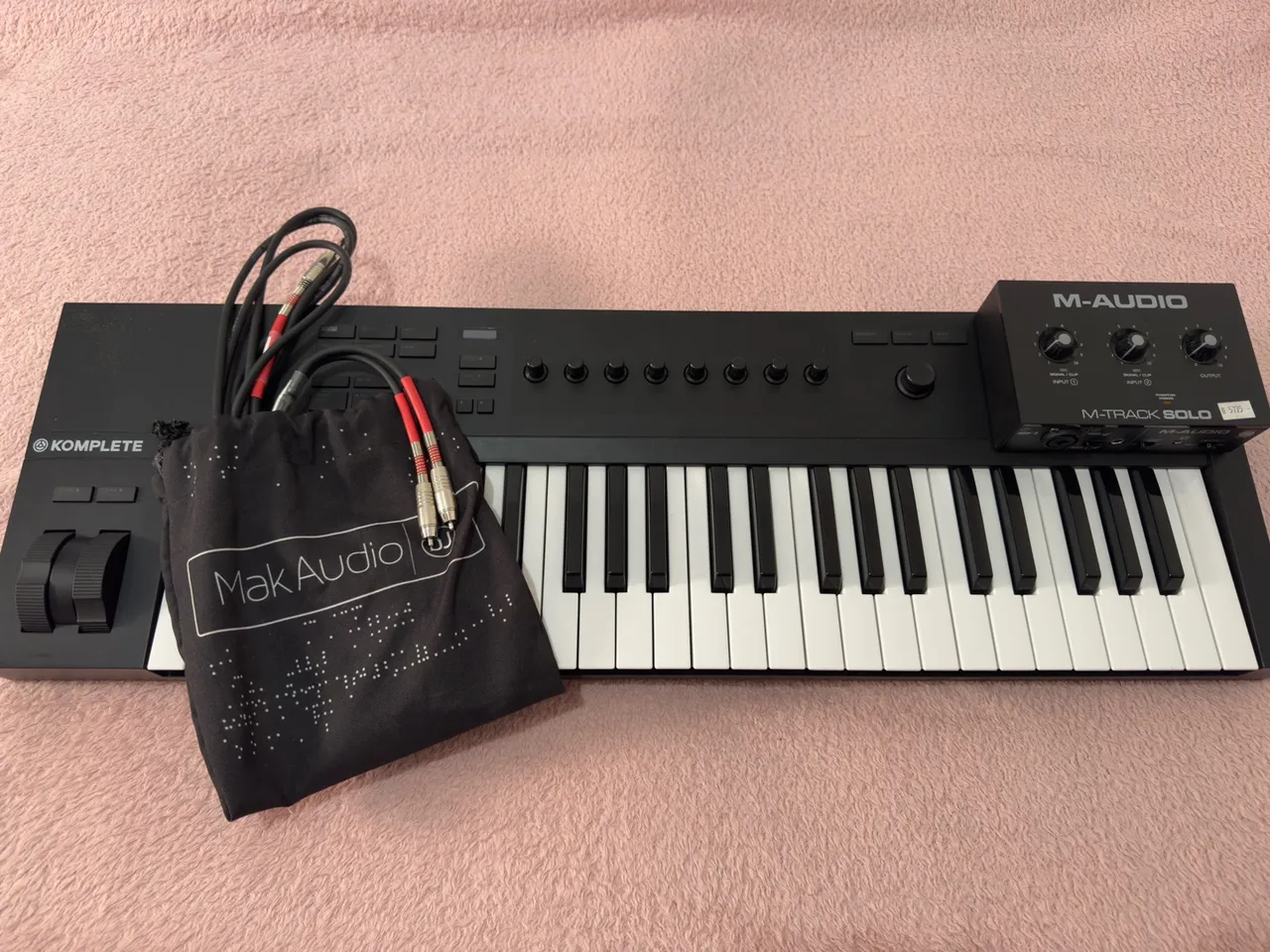 Teclado Controlador: Komplete Kontrol A49