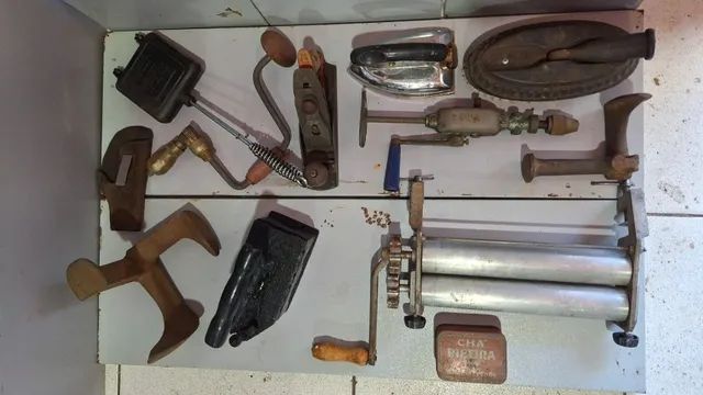 Reliquias e velharias dos tempos do vô e da vó 89,00 cada, Pix - 2105