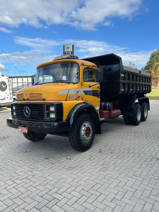 MB 2219 Traçado Caçamba