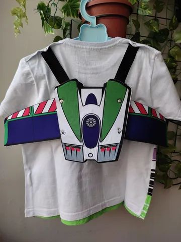 Camisetas Toy Story tamanho 3 e 4 valor 15,00 cada - Foto 3