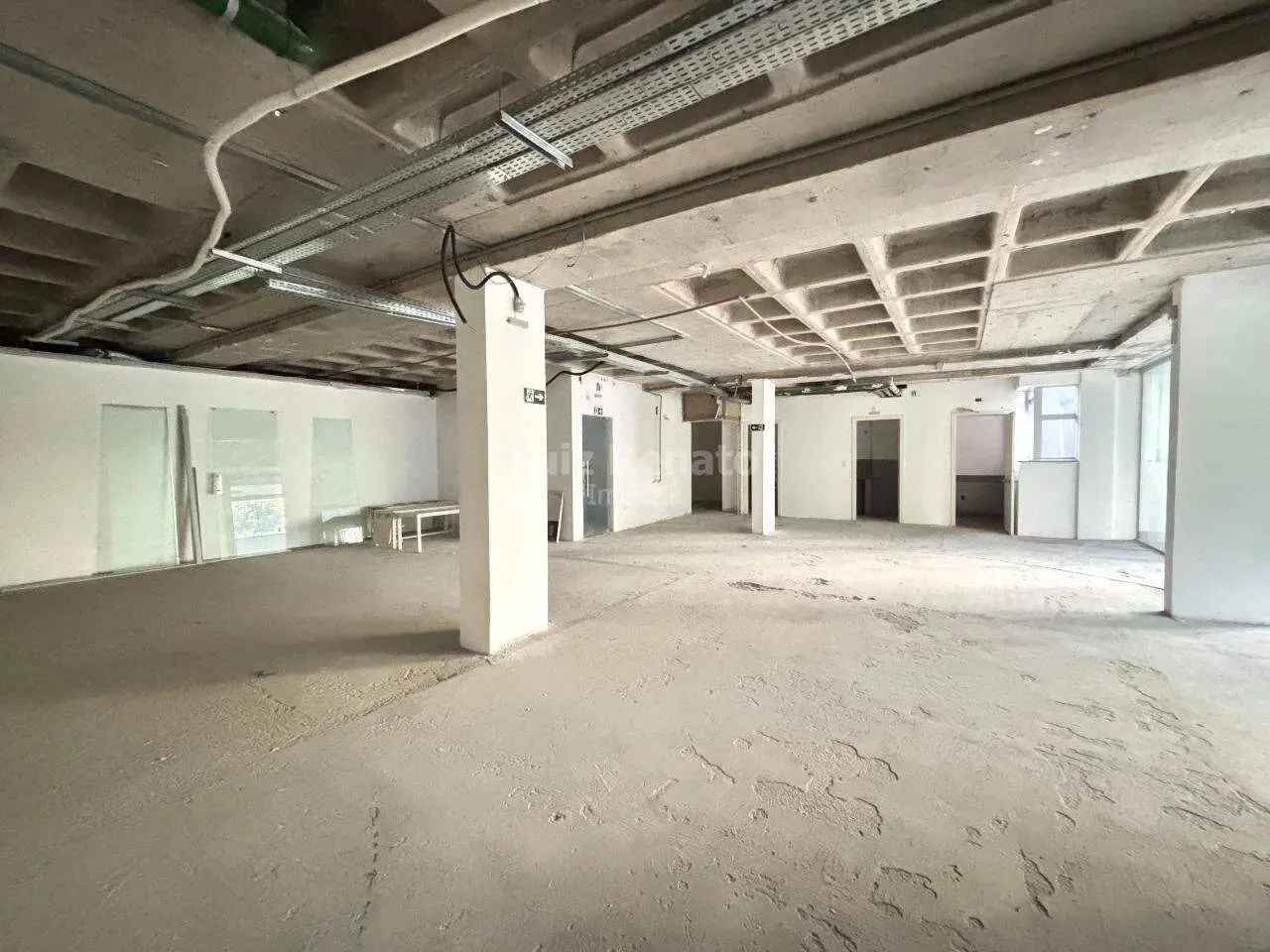 Sala Ampla na Savassi  Última Disponível no Prédio - Foto 3