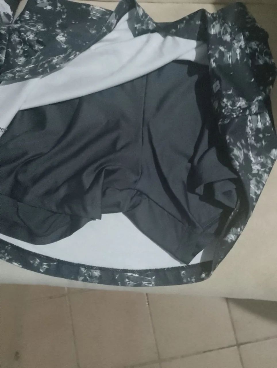 Shorts saia para academia  - Foto 2