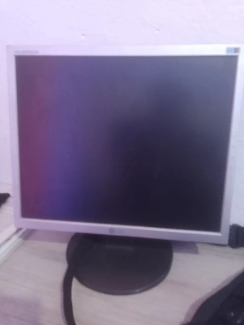 Monitor HP - Ótimo para uso geral