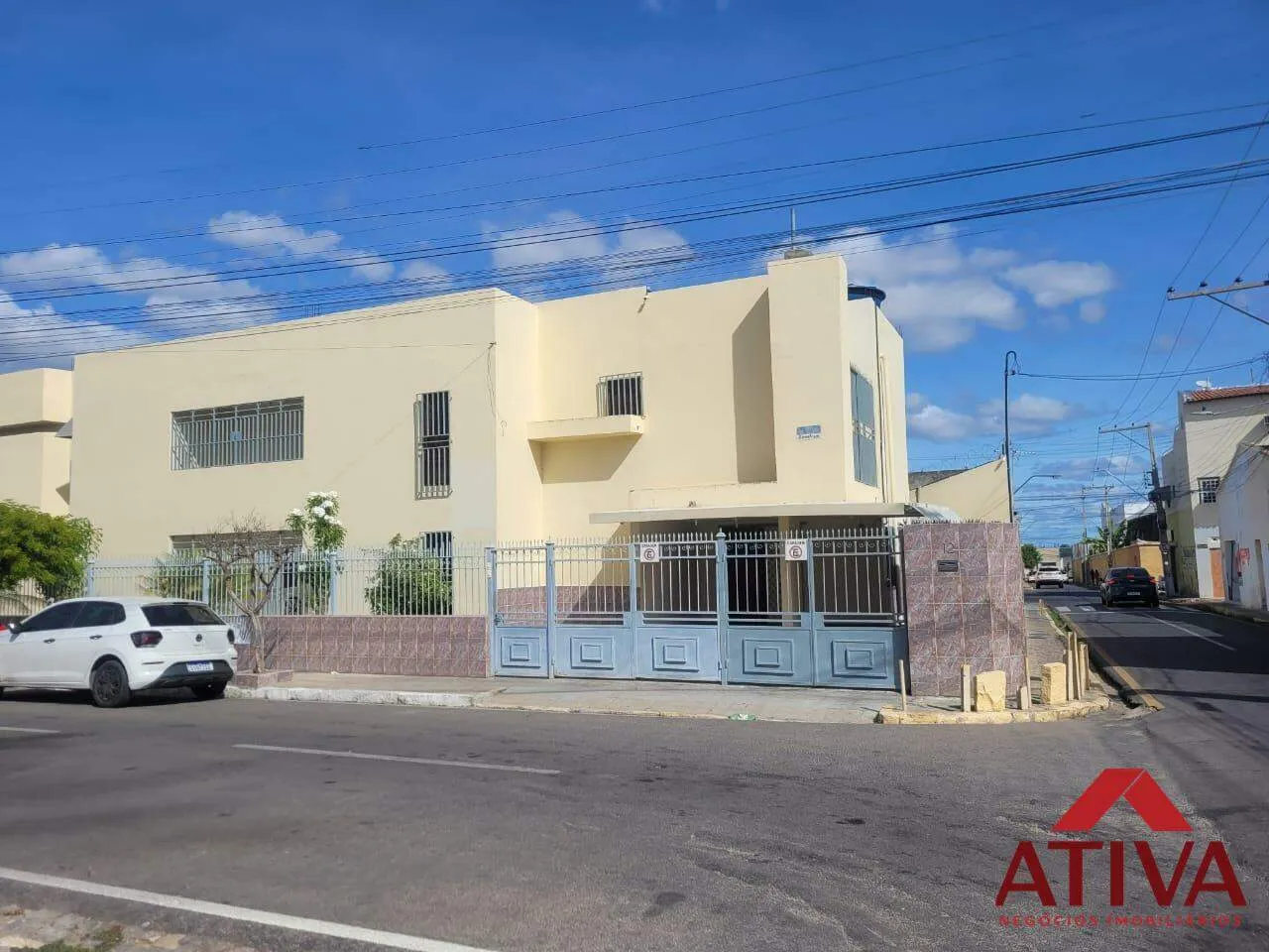 APARTAMENTO PARA LOCAÇÃO- CENTRO - EXCELENTE LOCALIZAÇÃO -03 QUARTOS