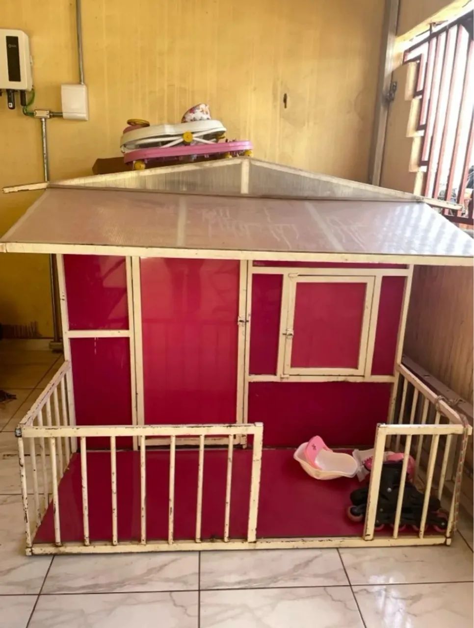 Casinha de brincar para crianças