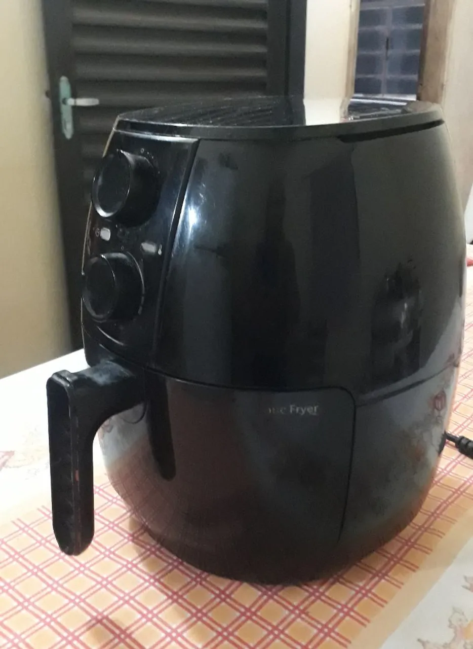 Fritadeira Elétrica Black Cadence 220v