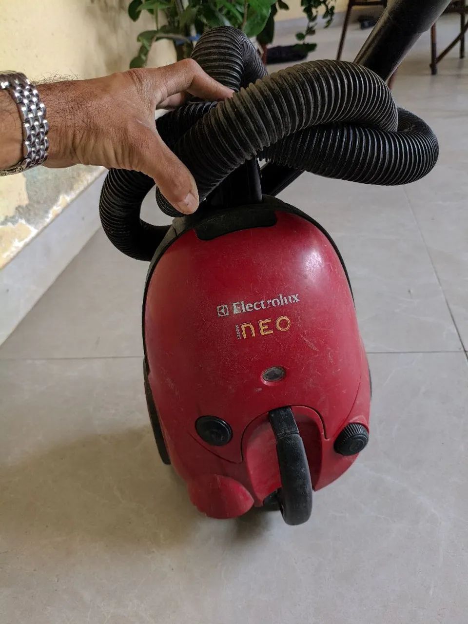 Aspirador de pó Eletrolux 1200w - Foto 4