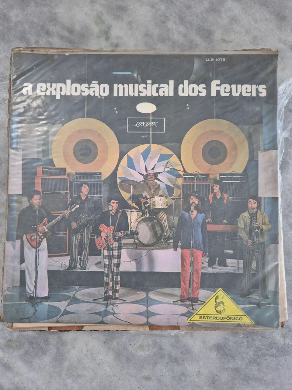 Disco de Vinil - A Explosão Musical dos Fevers
