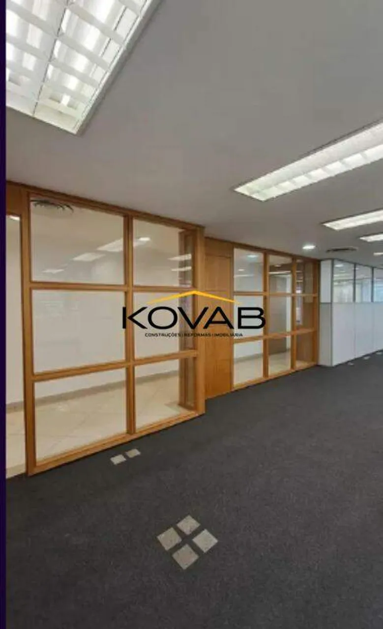 Conjunto comercial para locação com 384m² e 2 vagas na Avenida Paulista