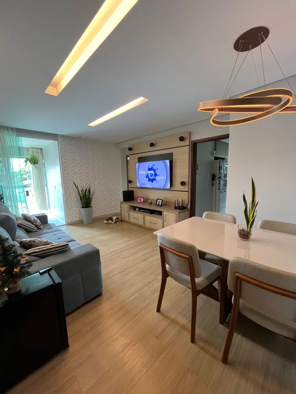 Apartamento reformado Qd 17 - Foto 2
