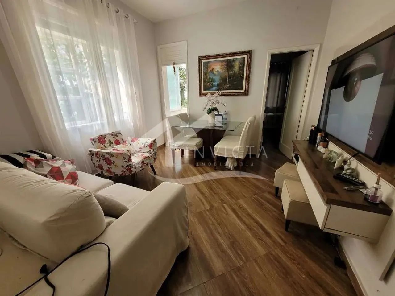 EXCELENTE QUARTO E SALA SUPER ACONCHEGANTE - Foto 4