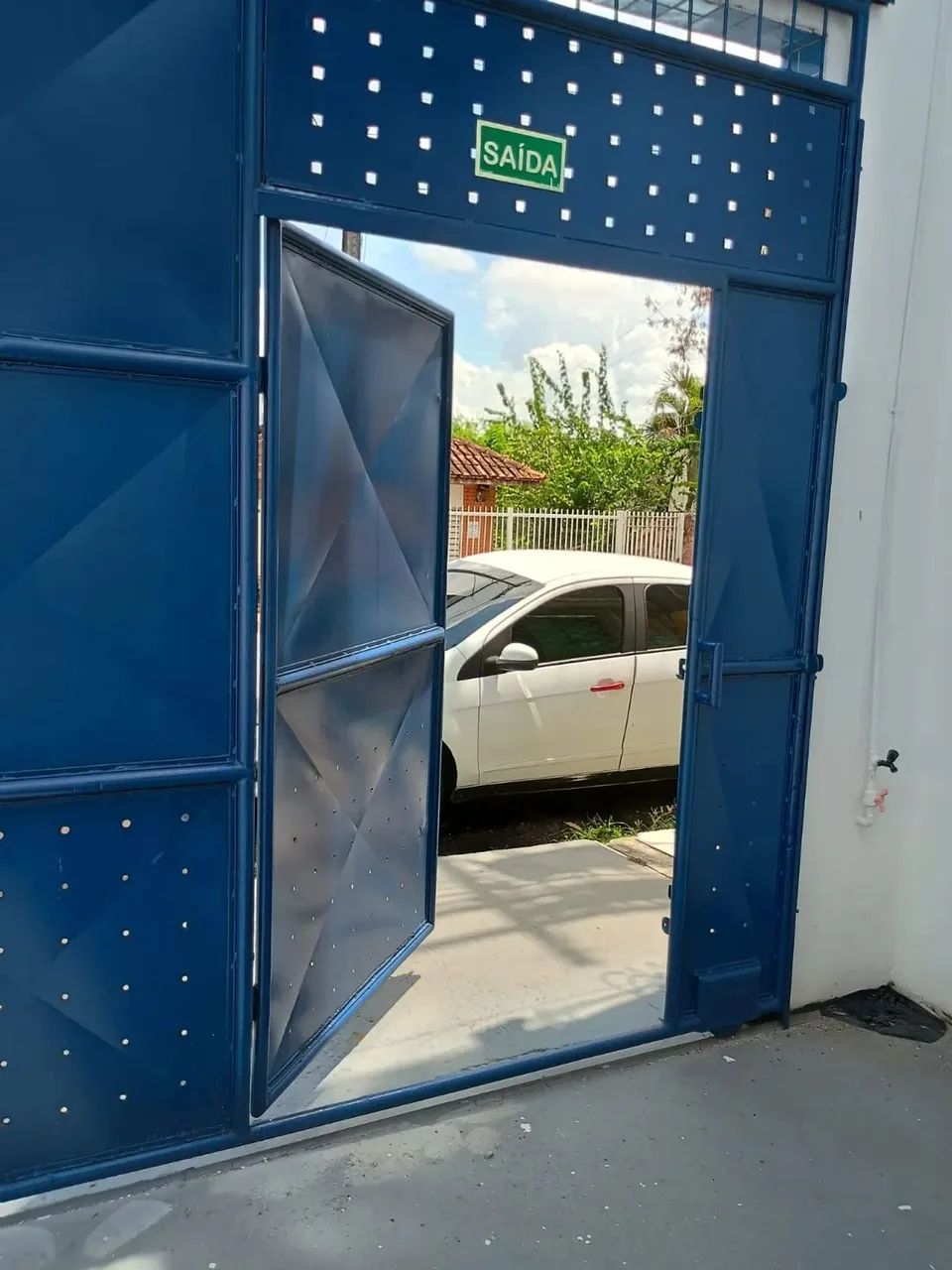 Centro  / Ponto pra Distribuidora / 9  8  1  0  6  3  2 3 1 - Foto 2