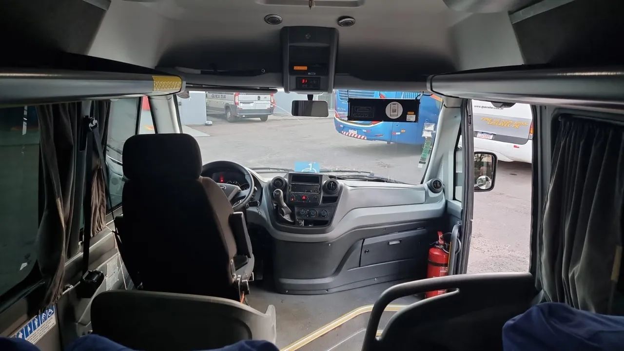 Micro ônibus Volare Fly 6 com 20 lugares  - Foto 4