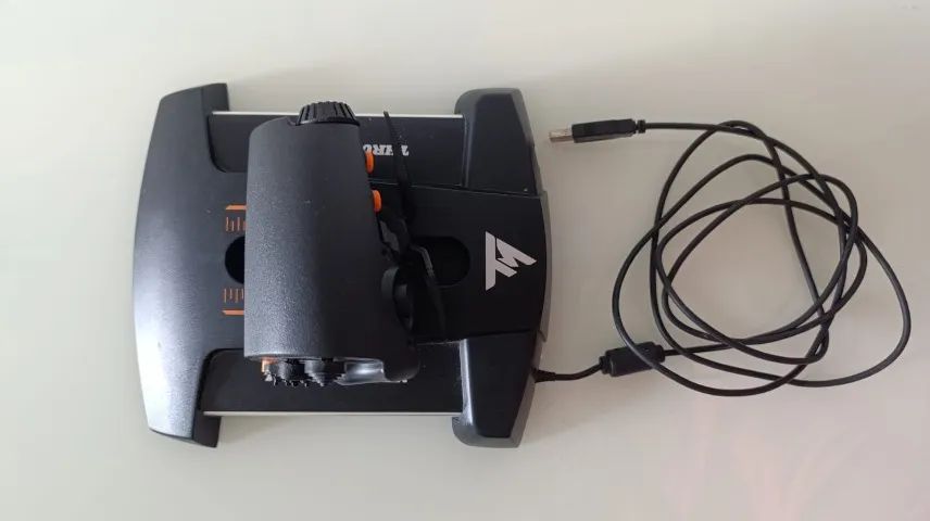 Thrustmaster T.16000m Fcs Hotas C/ Acelerador - Foto 4
