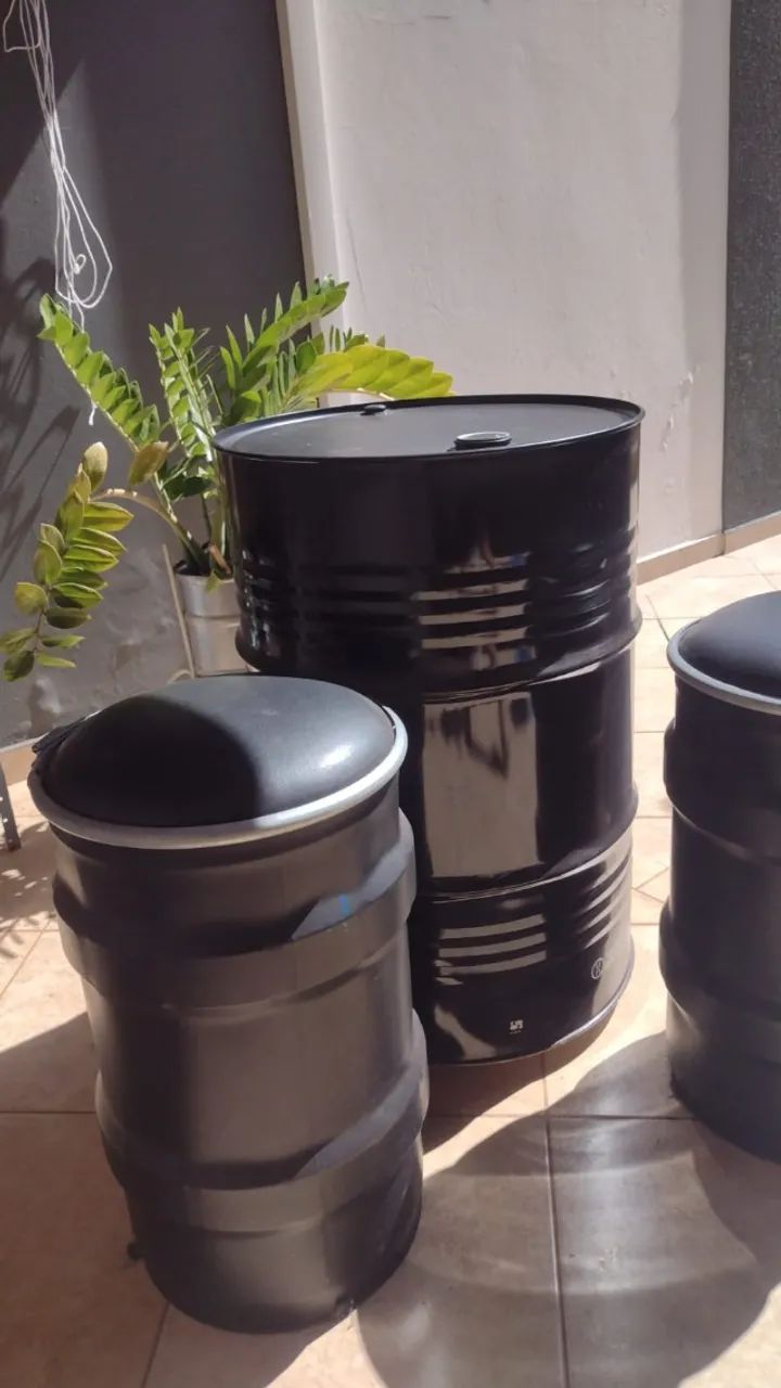 Mesa tambor com banquetas 64311790510595123