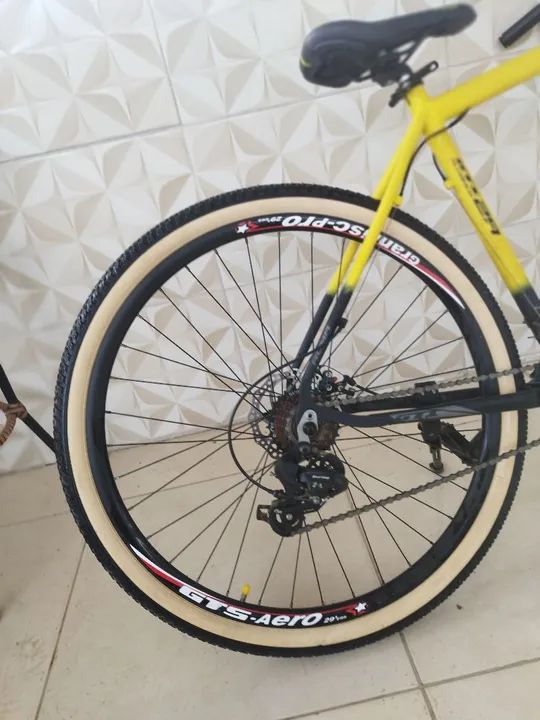Bicicleta GT Aro 29 - Foto 6