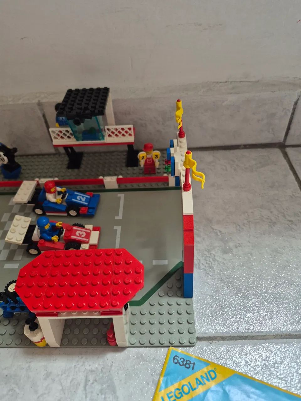 【中古】 小児外科 LEGO 6381 Motor Speedway - Carro de velocidade - Brinquedos e